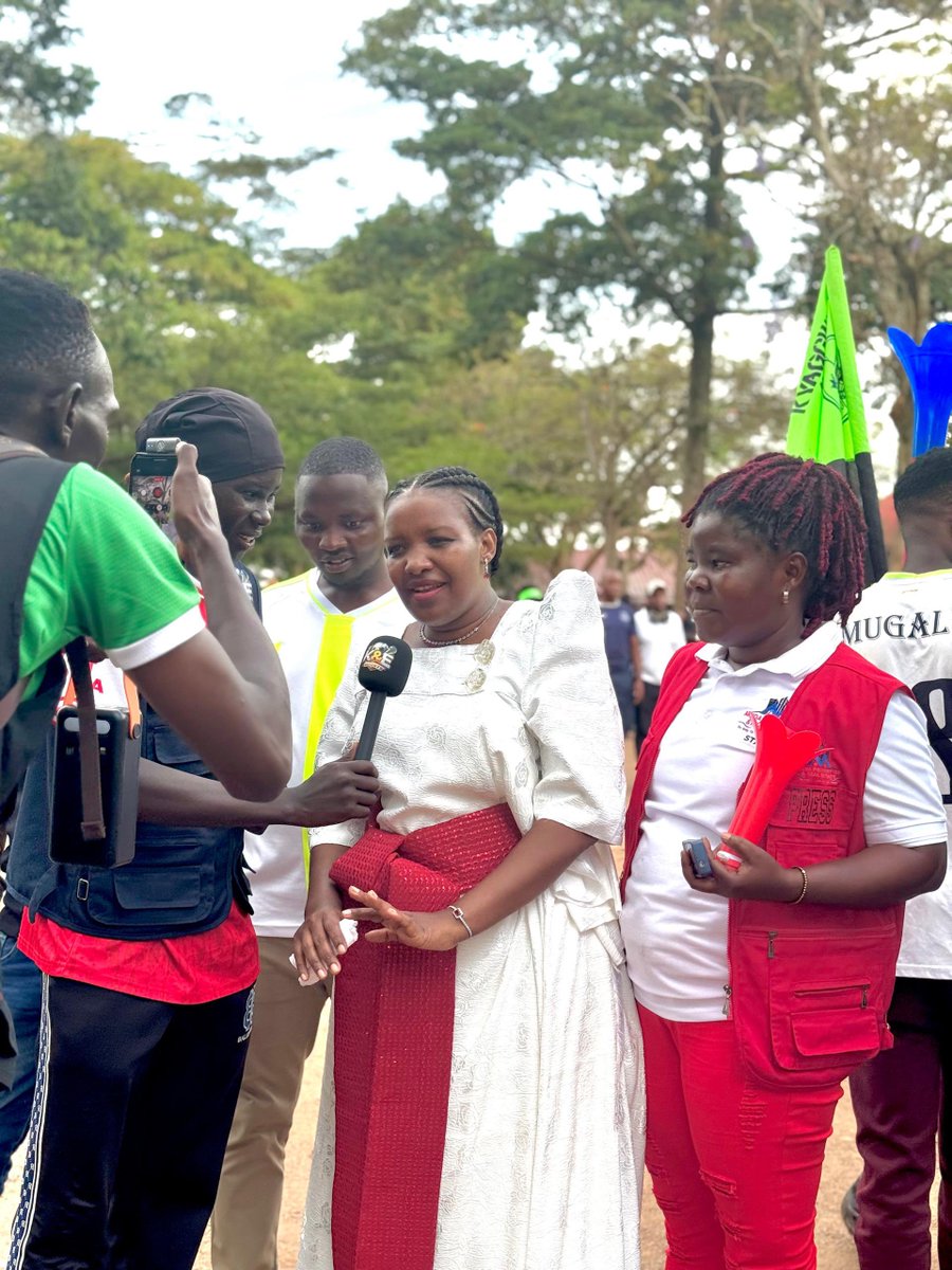 NupUpdates's tweet photo. Hon. @SheilahAmaniyo, Woman MP for Mukono District, today joined fans at Bishop SS Playground for the Masaza Cup Semi-Final as Kyaggwe faced Bugerere. https://t.co/ubSIltIVod