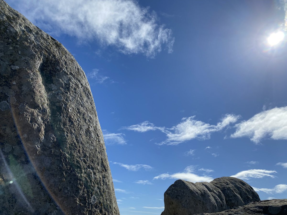 Spiddly's tweet photo. As big stone told little stone…

#StandingStoneSunday https://t.co/OknPtVD4V8