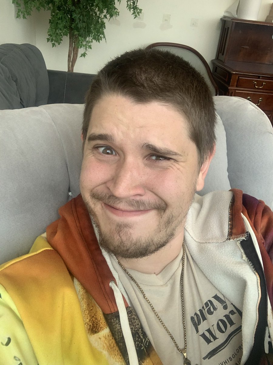 EricGreway's tweet photo. Crazy face of the day #crazy #face https://t.co/zmGn9xME4Q