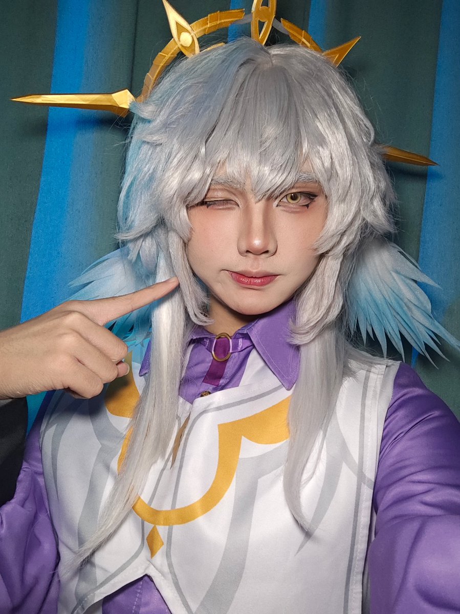 hhz0808's tweet photo. 我的左眼进沙子了帮我吹吹嘛~
#崩坏星穹铁道 #星期日 #cosplayㅤㅤㅤㅤㅤㅤㅤ #1s #top #side https://t.co/N2TIsSNqNc