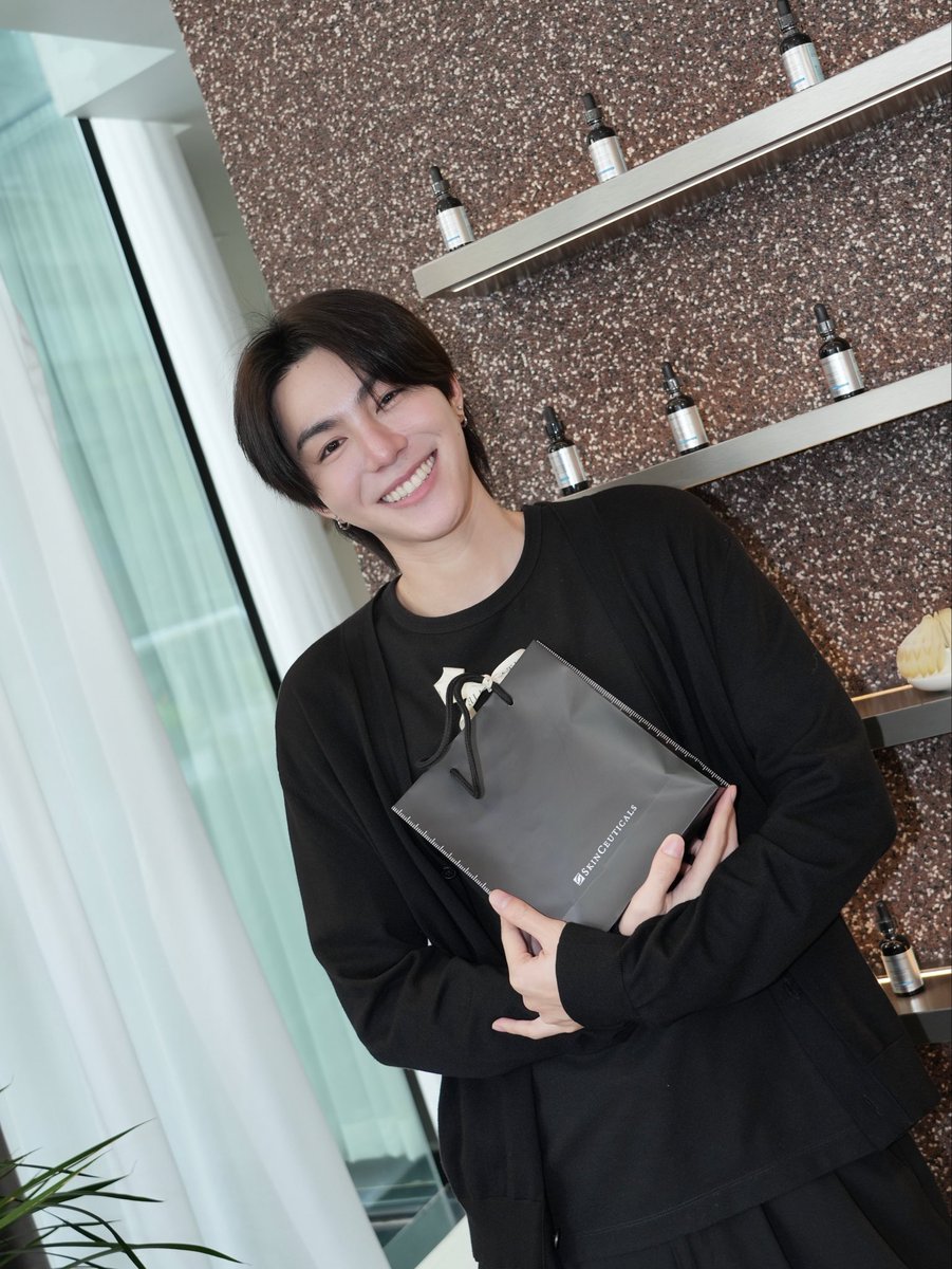 fordcvroffical's tweet photo. [📸] IG Update : fordchaivirach |

THE SCIENCE OF SKIN EXPERTISE

#AtierWellnessxSkinCeauticals
#AtierWellness #SkinCeuticalsTH
#fordchaivirach @fordchaivirach https://t.co/j9oxBQKY3c