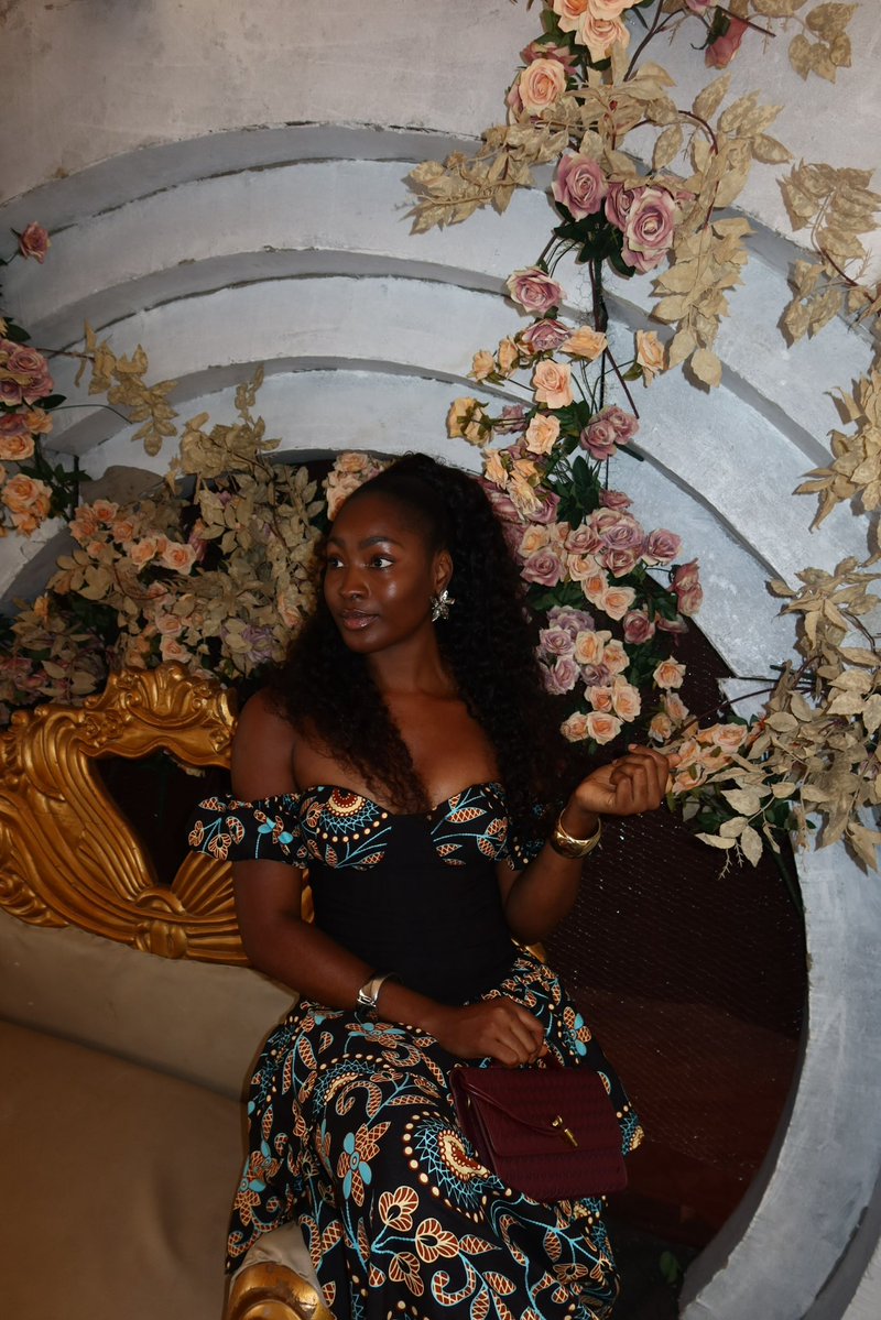 queenbeth____'s tweet photo. Oh, to be a Yoruba girl🤭 https://t.co/fSuGAs4U3K
