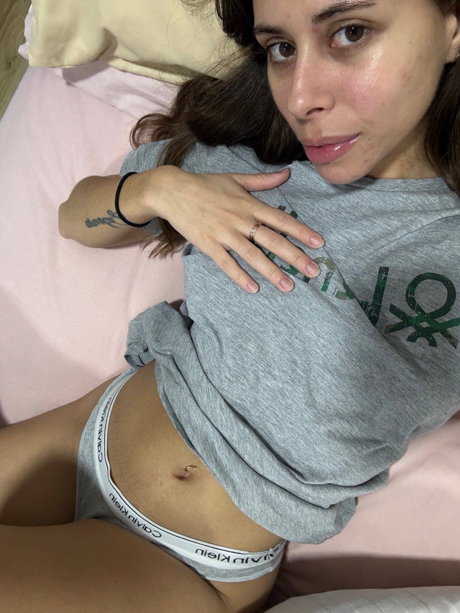 lilivrup's tweet photo. @Julssszz1 guess I can make you experience that hehe https://t.co/hbiYO009AA