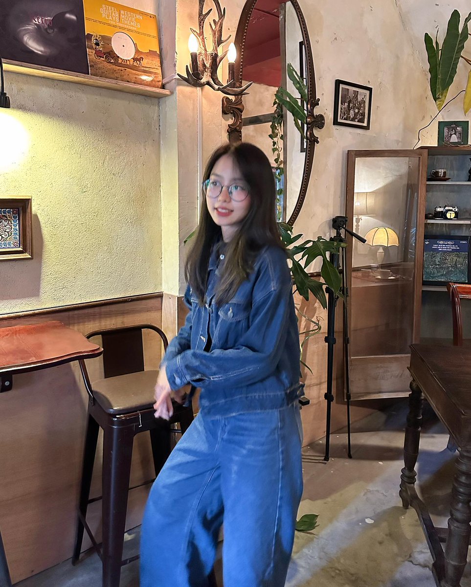 venijack's tweet photo. どんな困難な壁が立ちはだかっても、仲間がいれば乗り越えられる。みんなの意見も聞かせてね。 👀☕
JBtQ https://t.co/bkBiiP584r