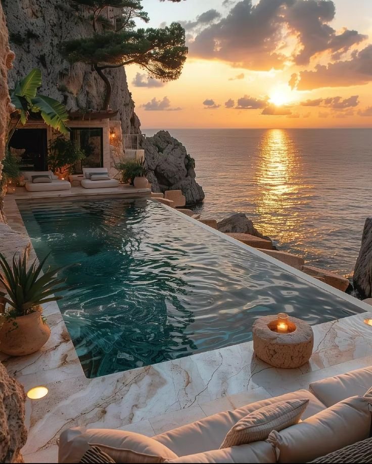 water_diaries's tweet photo. Classical sunset in Santorini, Greece 🇬🇷 https://t.co/cJAtFqhIJa