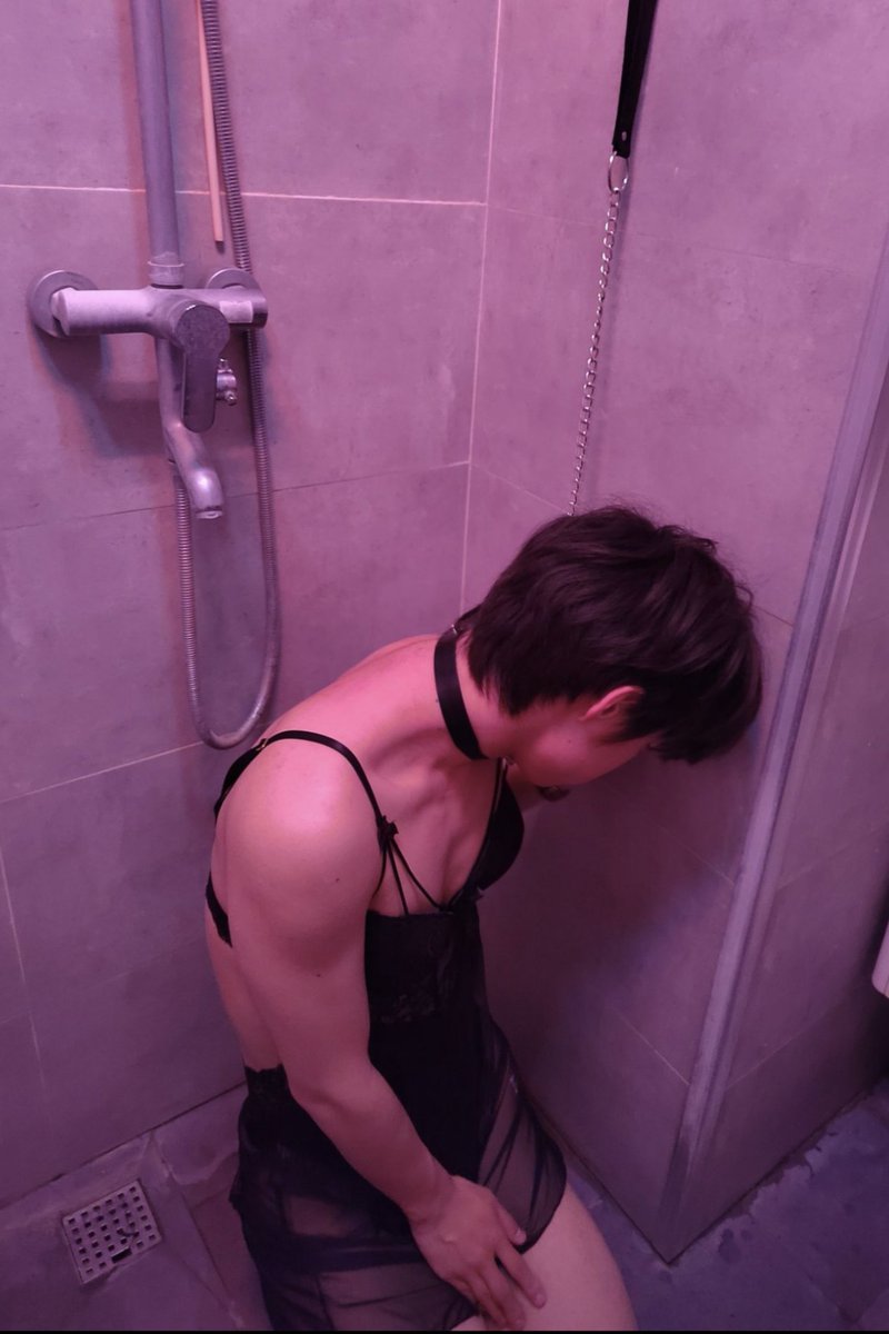 kokojrua's tweet photo. 那个…等下我还要喂奶吗…？ https://t.co/2N8BN3mY9l