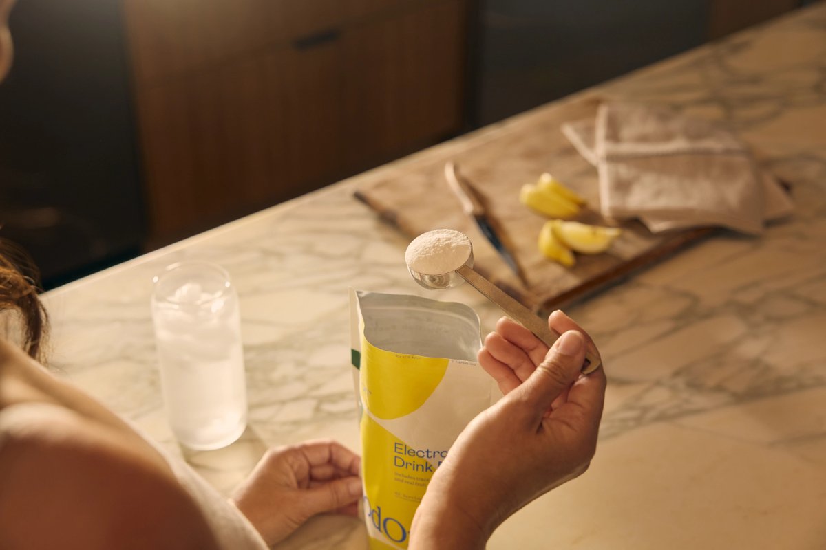 NutrientFarm's tweet photo. Electrolytes Lemon (Organic) now available.  https://t.co/mMMULqqqfd https://t.co/zu43BXM7Fq