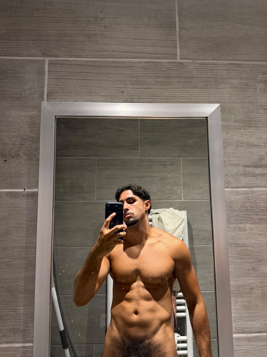 hugo___savage's tweet photo. Derniers 48h pour la promo 🍆 ! 

https://t.co/BuaxlFlTmG https://t.co/aerlhOJ35O