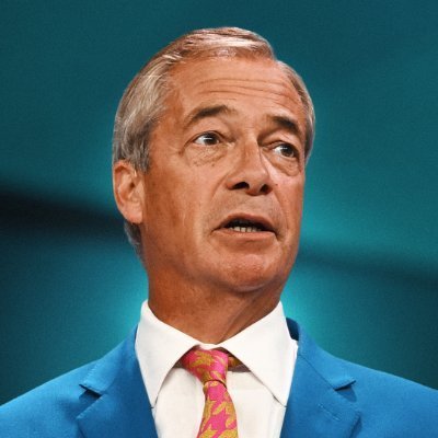 TheMercianNews's tweet photo. 🚨 NEW: Nigel Farage has demanded that police name the five men arrested near RAF Fairford, saying the public “deserve to be told the truth.”

• The Reform UK leader said he had warned “in and out of Parliament for many months about Iranian agents coming into the UK via small boats.” He referred to those held as “the Fairford bomb plotters.” 

• The men were first held on suspicion of Explosives Act offences and later under section 5 of the Terrorism Act, preparing a terrorist act. They remain in custody. About 85 households in Whelford were evacuated. Army specialists examined the vehicles.

• Counter-terrorism police are leading the inquiry. Reporting has said possible Iranian links are among the lines being considered.