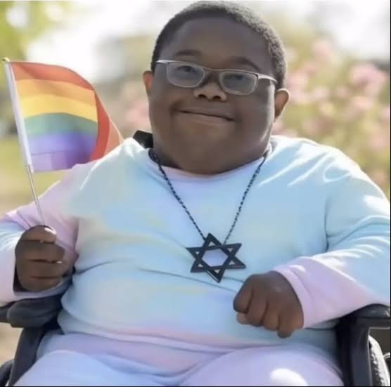 OfficerPetkovic's tweet photo. @EpicBronyGaming >furfag who is also a magacuck https://t.co/qsEa4XOYBQ