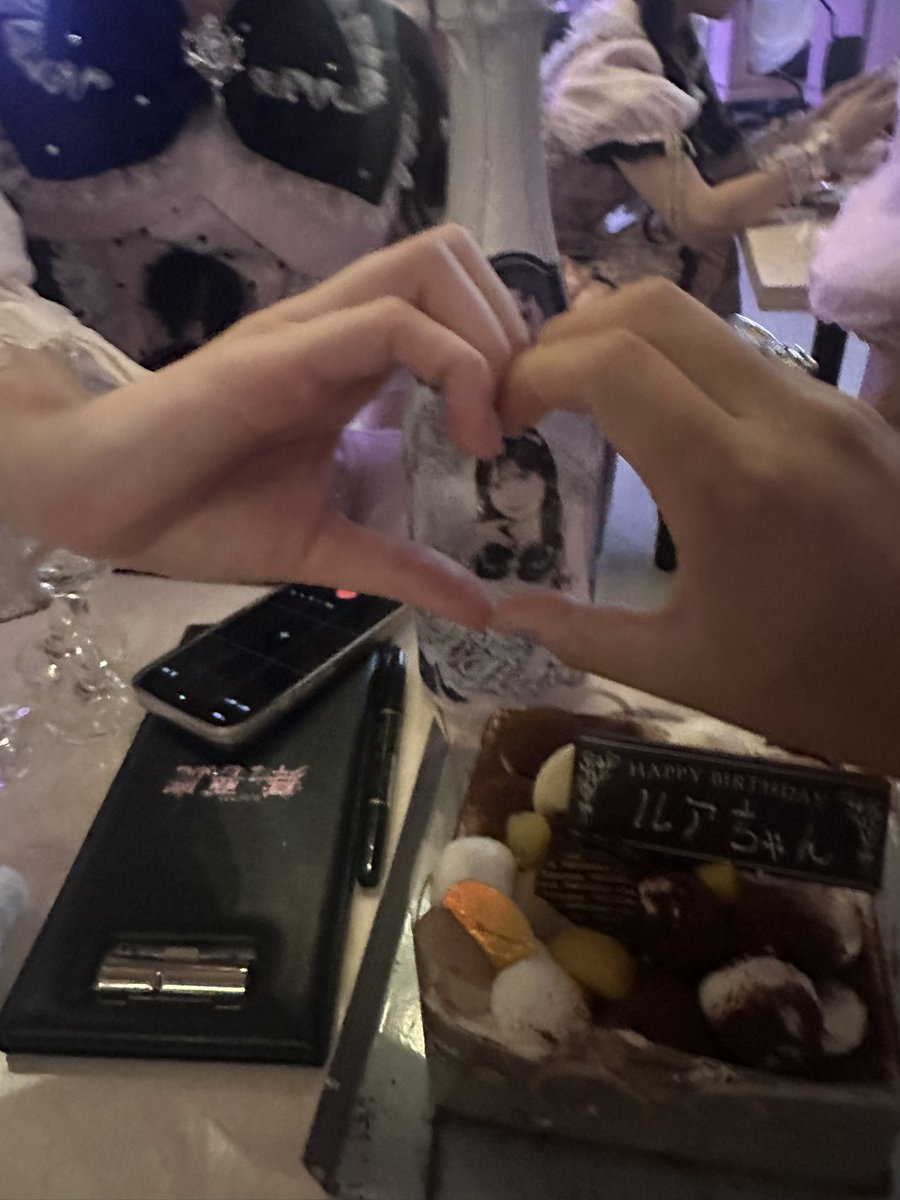 28_nvil's tweet photo. ルアちゃんおめでとうございまチュウ😗 https://t.co/FCGzFGA6e6