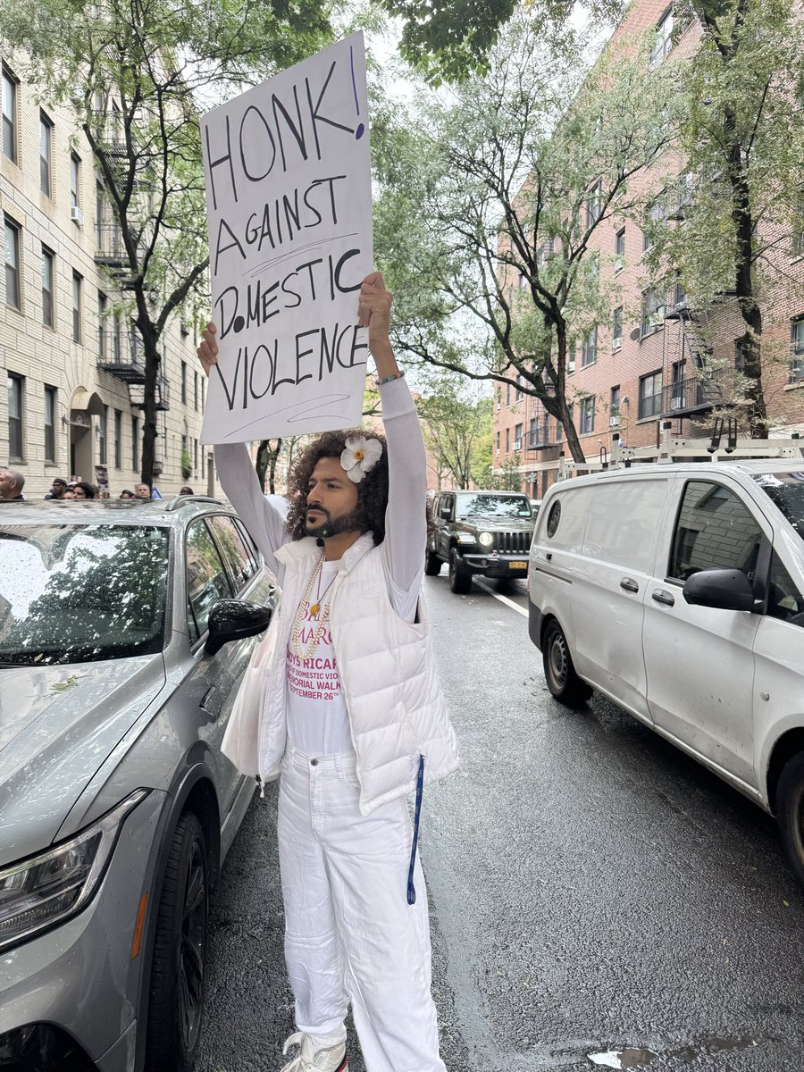 ManhattanDA's tweet photo. Yesterday morning, D.A. Bragg and members of our office marched together during the 26th Annual Brides’ March to honor Gladys Ricart and other victims of domestic and intimate-partner violence. https://t.co/QxPpkSwLHt
