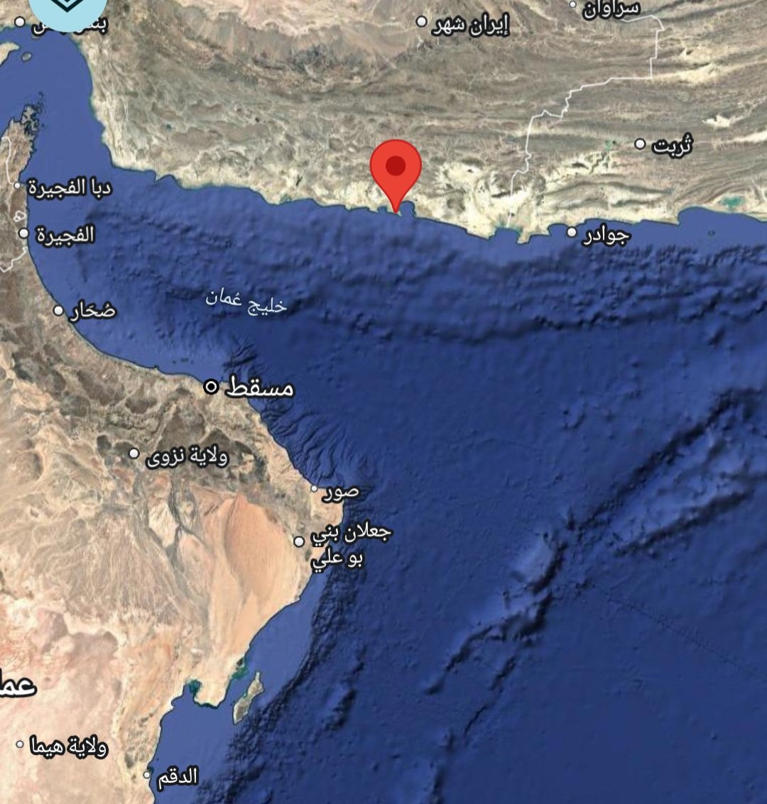 mosha3324's tweet photo. شحنة قطع صواريخ وطائرات مسيرة على متن قوارب في ميناء كنارك الإيراني في طريقها الى
سواحل سلطنة عمان 🇴🇲 ومن هناك سيتم نقلها 
الى الحوثيين في اليمن. https://t.co/nLchg8kjXM