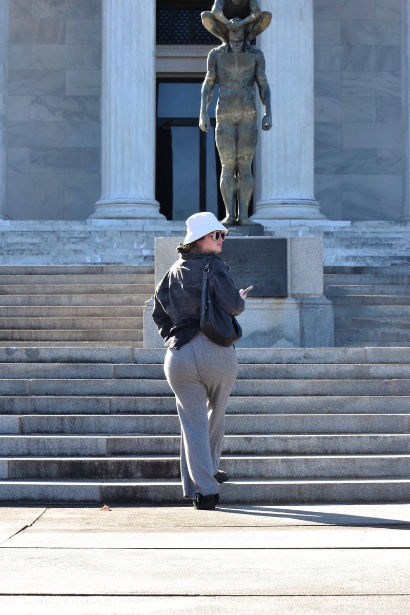 RaidenQuinn's tweet photo. Statue-esque views 👀 https://t.co/f3t28u6pFR