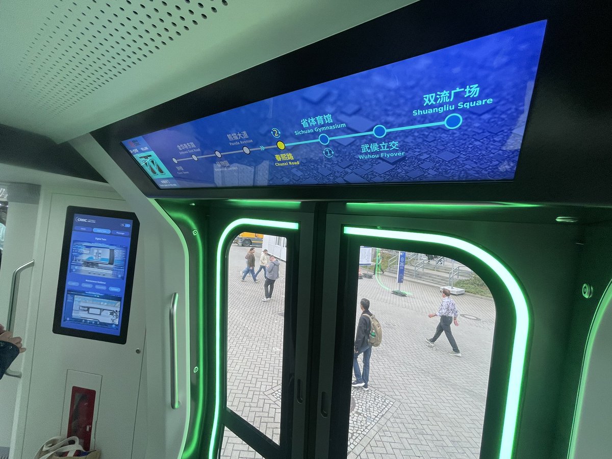 alexhornbyrail's tweet photo. Views from #InnoTrans: One of the world’s largest manufacturers of rail & urban transit, Chinese owned @CRRC_global displayed the Vellink: a next-generation driverless metro train concept, designed with carbon-fiber composite materials to reduce energy consumption. https://t.co/MSDx0hZZ1m