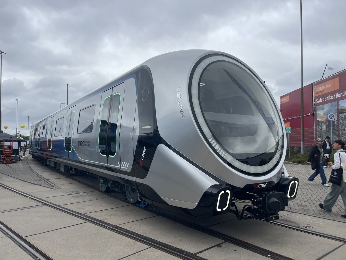 alexhornbyrail's tweet photo. Views from #InnoTrans: One of the world’s largest manufacturers of rail & urban transit, Chinese owned @CRRC_global displayed the Vellink: a next-generation driverless metro train concept, designed with carbon-fiber composite materials to reduce energy consumption. https://t.co/MSDx0hZZ1m