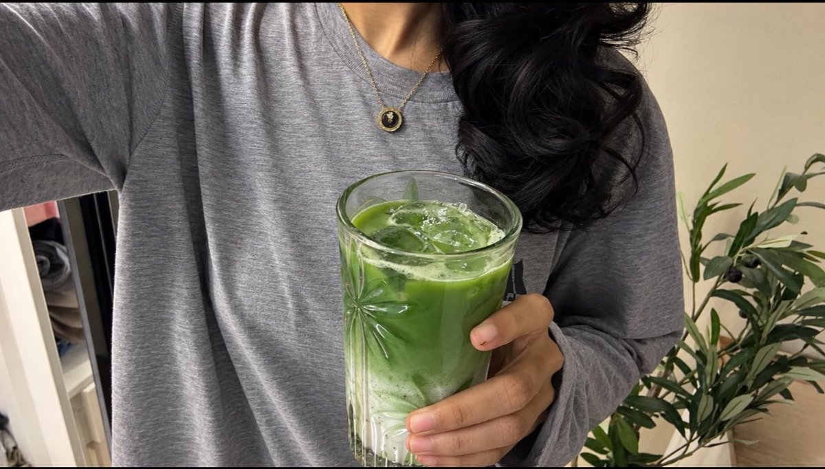 xixeo1e's tweet photo. MOTD ( matcha of the day) https://t.co/7z9cJdb5lj