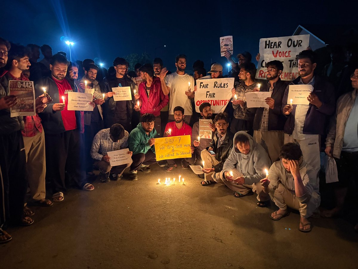 UAGA_JK's tweet photo. Day 7 of our protest, and our resolve remains stronger than ever.

We continued our peaceful protest against the unfair and irrational recruitment rules for entry-level technical posts in the Agriculture Production Department and the freezing of recruitment against vacancies for nearly two decades.

In the evening, we held a candlelight march to mark the injustice faced by skilled and qualified youth. Seven days on, our voice remains firm: we demand fair recruitment, transparency, and justice.
@JavedDar_NC @CM_JnK @JKSTUDENTSASSO @OfficeOfLGJandK