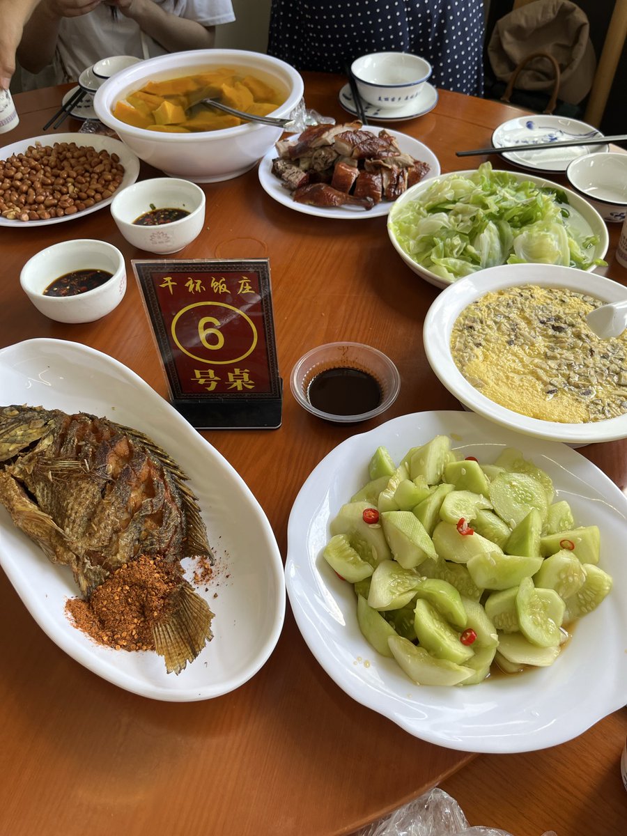 hung21133's tweet photo. Mãi không thể quen đồ Trung được https://t.co/7N7vhjEnti