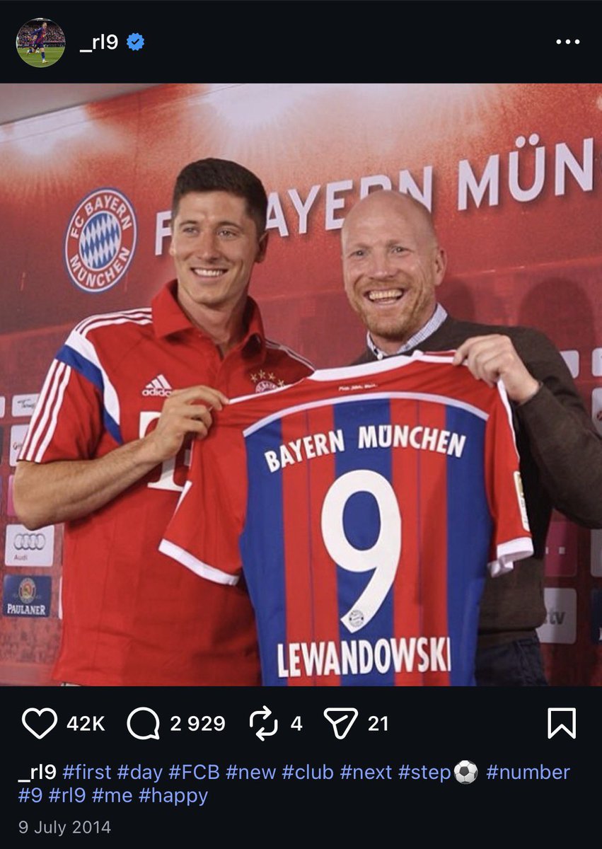 Pxxdwskiii's tweet photo. Lewandowski announcing his transfer to Bayern with hashtags is one of the funniest things Iโve seen ๐ญ https://t.co/qzYbvZ2zwN
