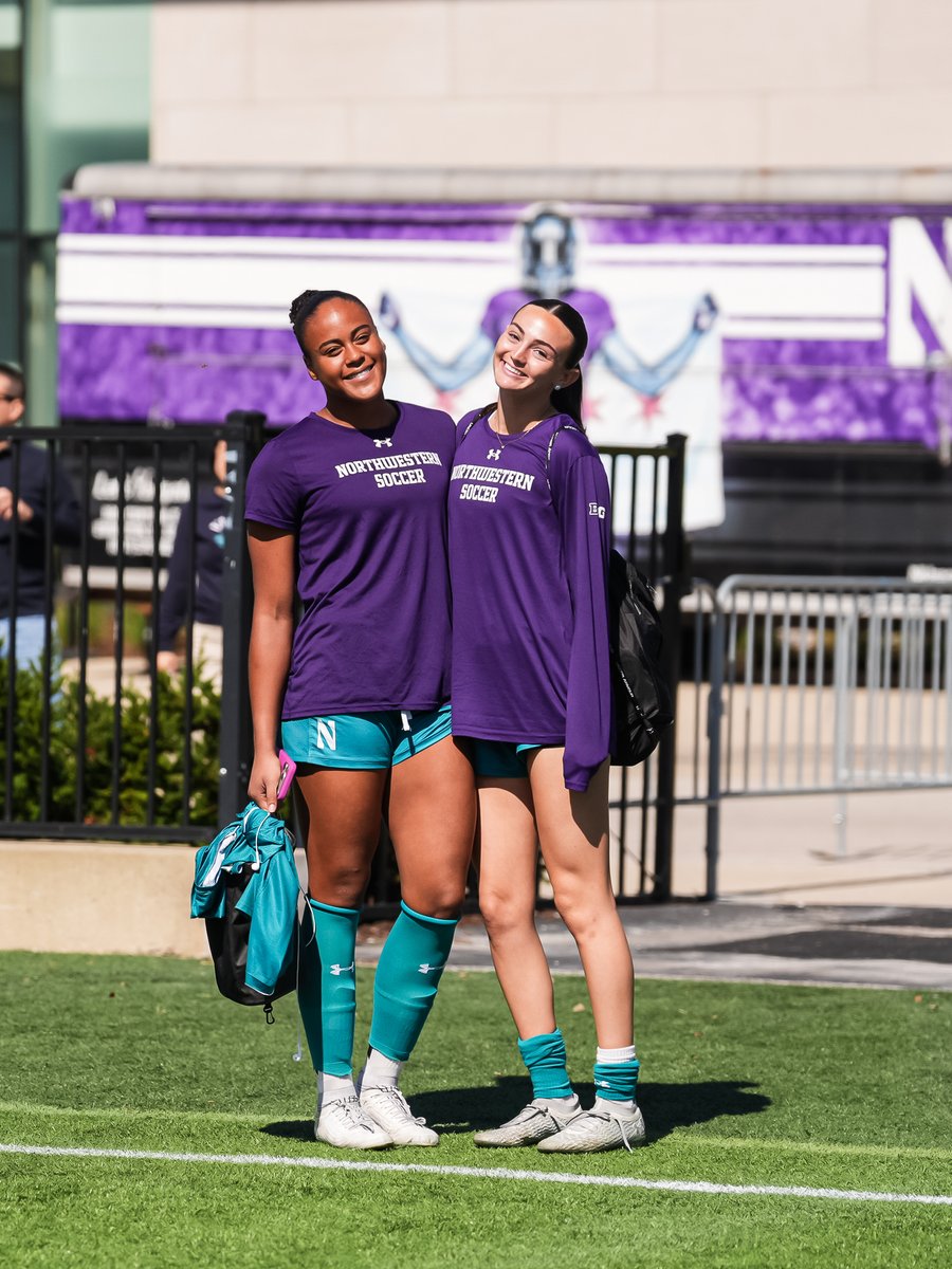 NUWSoccer's tweet photo. Ready for it ✌️ https://t.co/61USDEJrQu