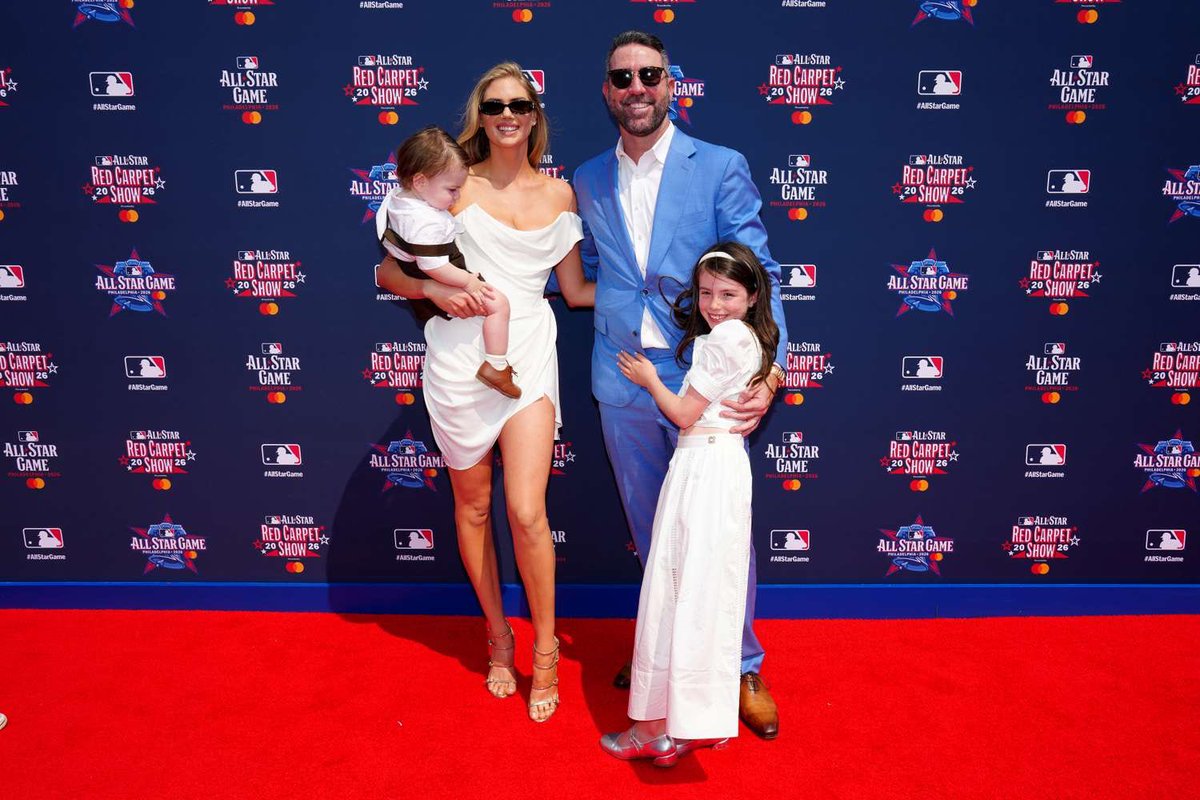SMB_Attorney's tweet photo. Be Justin Verlander.

> Get drafted No. 2 overall by Detroit.
> Earn $400+ million playing baseball.
> Marry 2014’s Sexiest Women Kate Upton.
> Win Rookie of the Year.
> Win 3 Cy Young Awards and an MVP.
> Throw 3 no-hitters.
> Win the World Series.
> Win another World Series.
> Build a first-ballot Hall of Fame résumé.
> Come back to Detroit, where it all started.
> Finish your career with your 7-year-old daughter walking you off the mound.

Absolute legend! 🫡