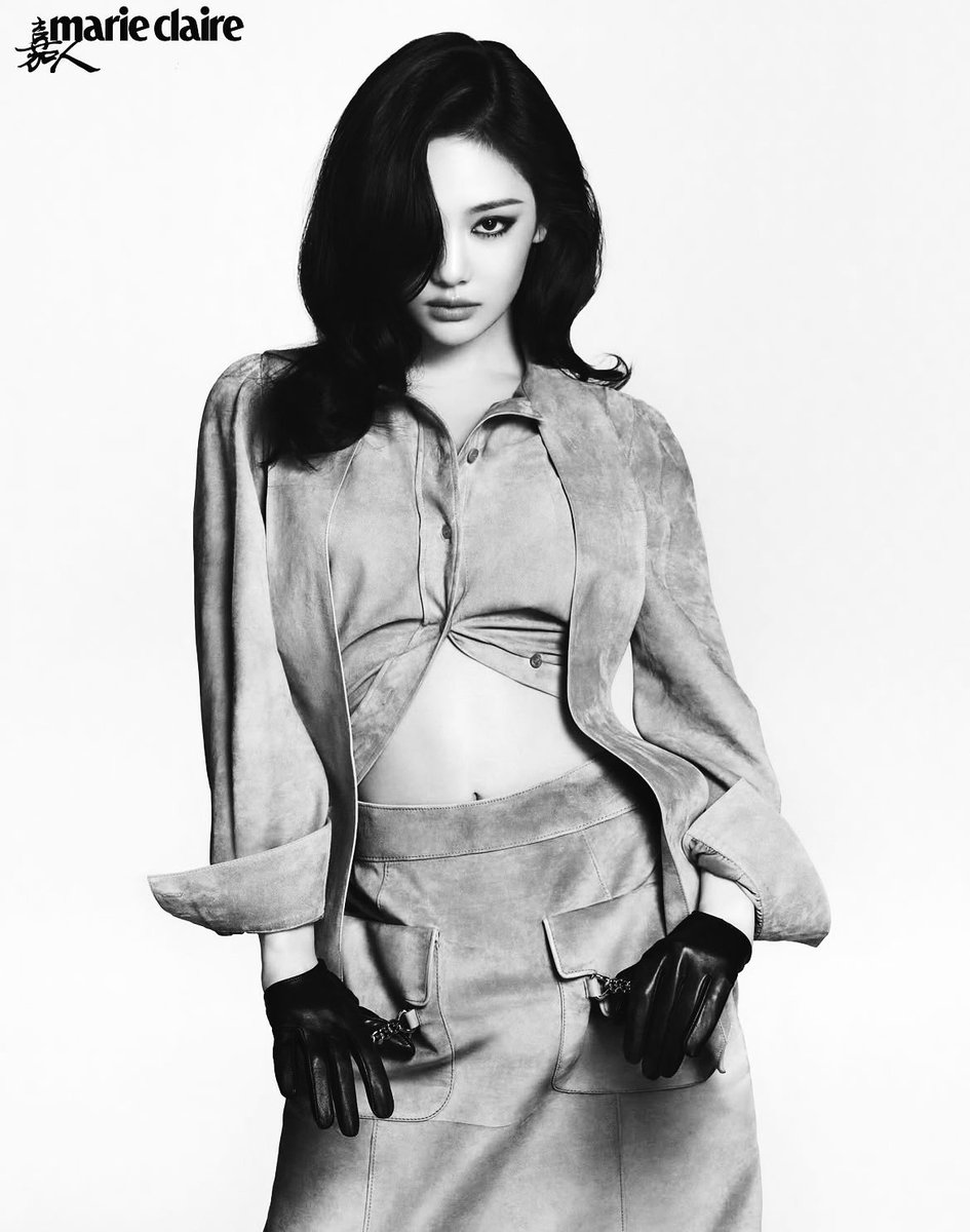 campagnhe's tweet photo. ۶ৎ . — Marie Claire 🖤 https://t.co/CB3hsdTulc