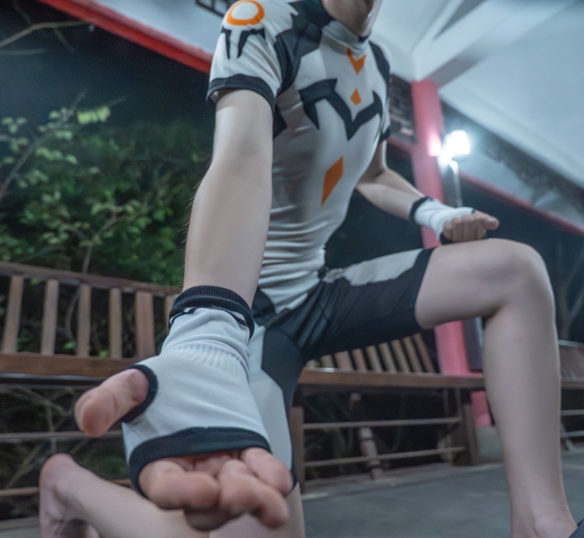 FeRRoFeRRix's tweet photo. 腿好粗（逃） https://t.co/rpKPeyWYCF