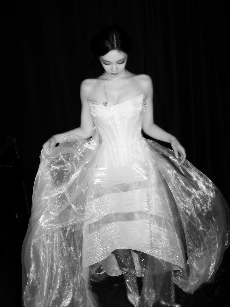 campagnhe's tweet photo. ۶ৎ . — Princess for a night. https://t.co/sVup3n63W3