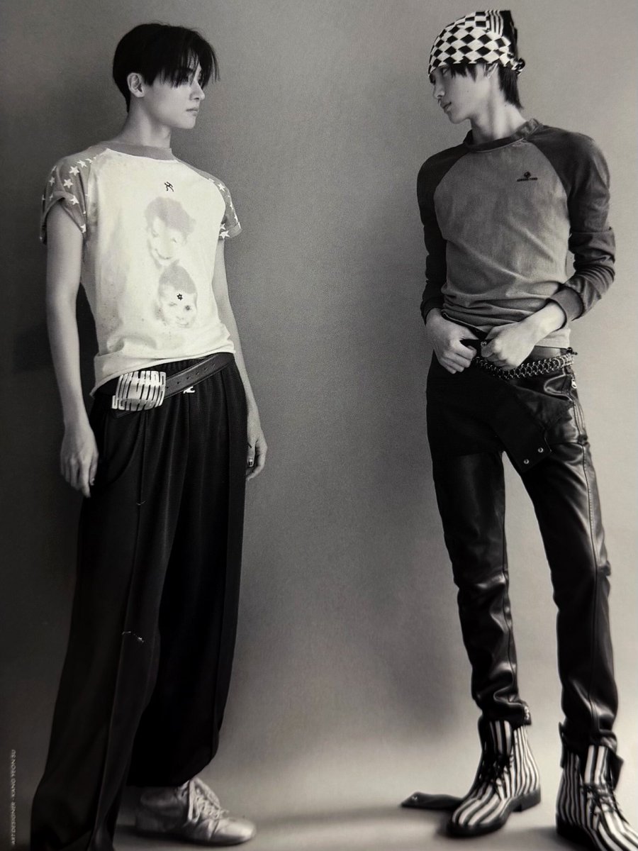vampxwon's tweet photo. this photoshoot is the best thing that has ever happened to me FAKKK #theBUZZ 🤤 https://t.co/JwT0Qsappu