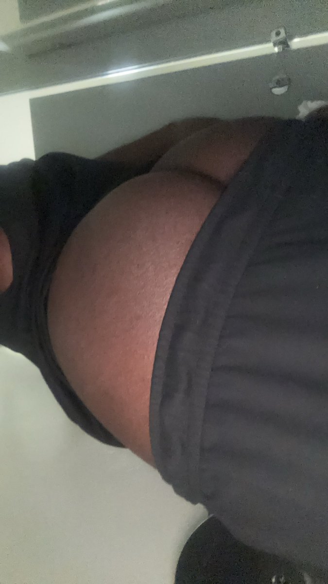 halanbooty tweet picture