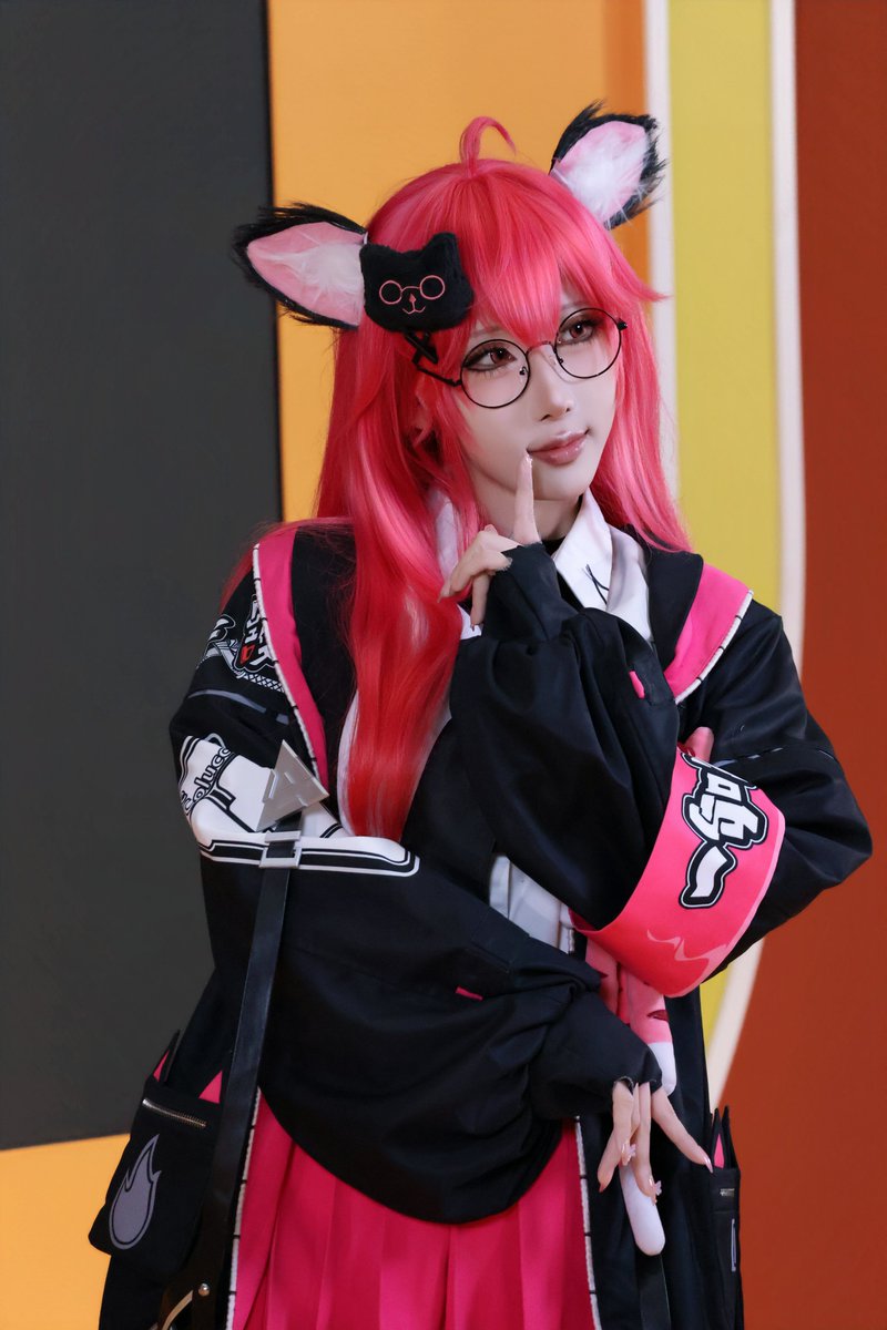 Jeffish_PP01's tweet photo. 2026.05.01-02
AnimeMarket03
Cos: @olive2168 
Character: Nanally Collins , Robin
#NTE #나나리
#HonkaiStarRail #Robin #HonkaiStarRailCosplay https://t.co/jLEuZcjBbP