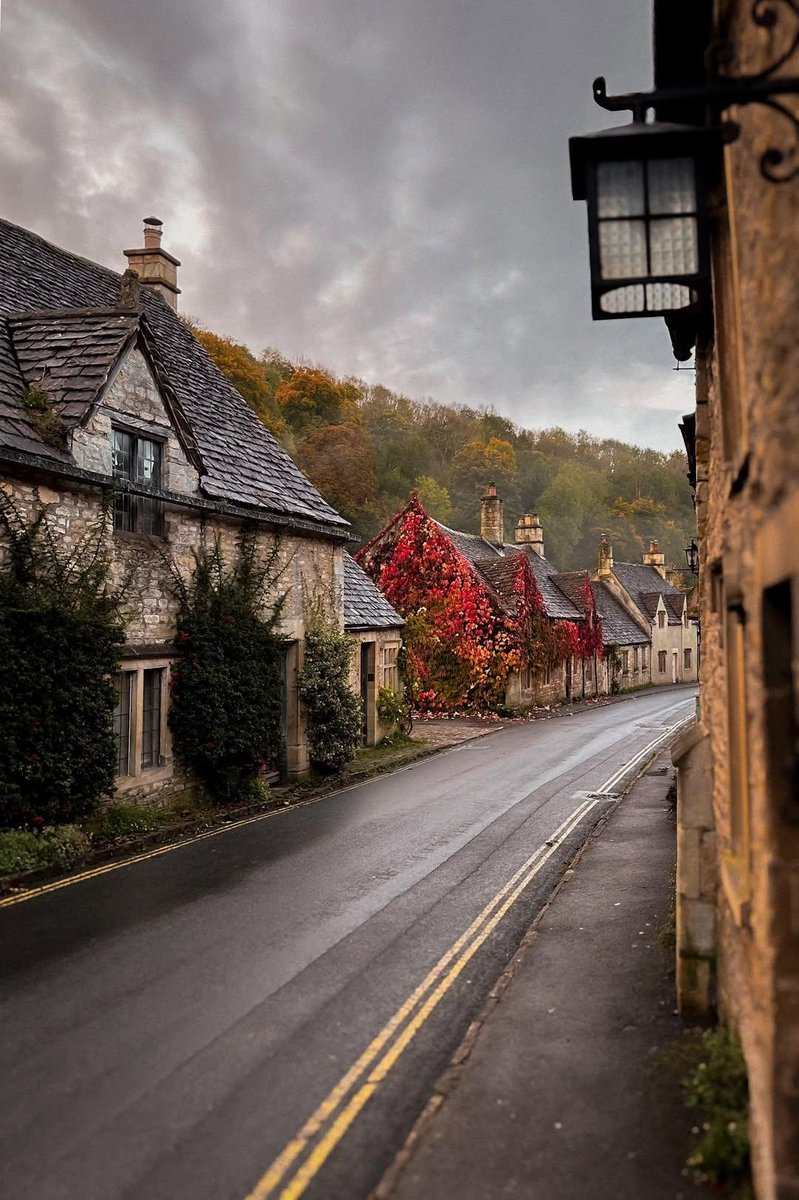 naturebeauty760's tweet photo. Autumn in Cotswolds, England 🏴󠁧󠁢󠁥󠁮󠁧󠁿 https://t.co/csnB5C09HO
