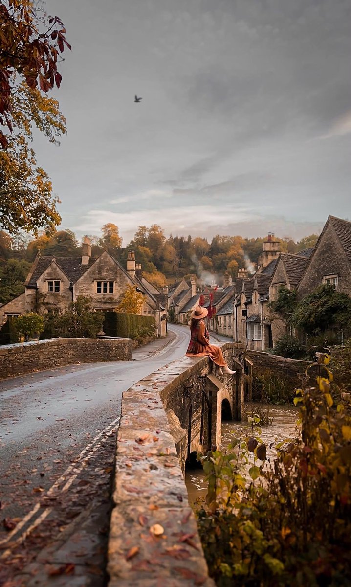naturebeauty760's tweet photo. Autumn in Cotswolds, England 🏴󠁧󠁢󠁥󠁮󠁧󠁿 https://t.co/csnB5C09HO