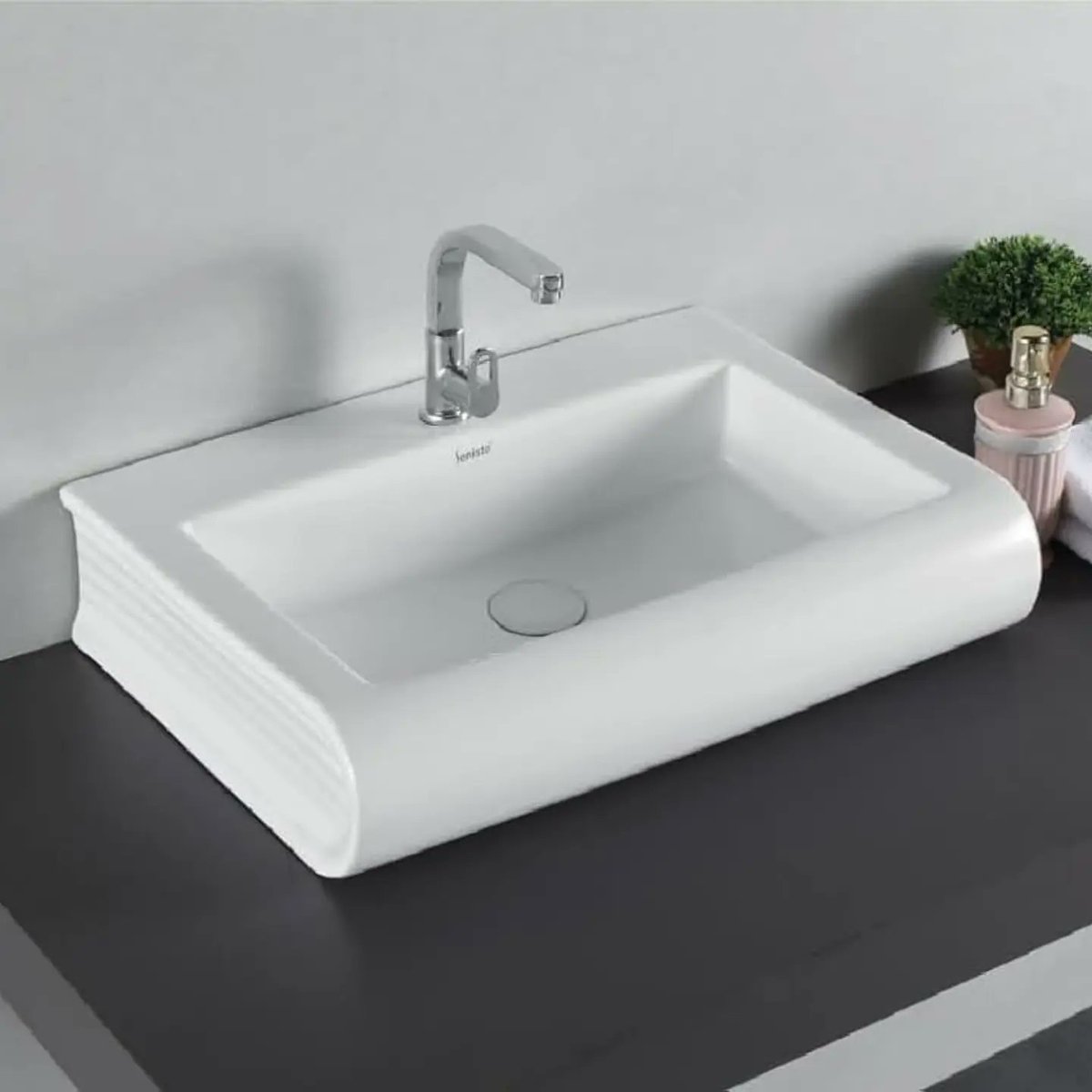 GenaroShimon's tweet photo. Luxury washbasins. I designed 10 new models for hotels, motels, restaurants, businesses, and luxury homes. Made from ceramic by skilled ceramic artisans. Thank you for your support. https://t.co/FVQhGFYiJ5