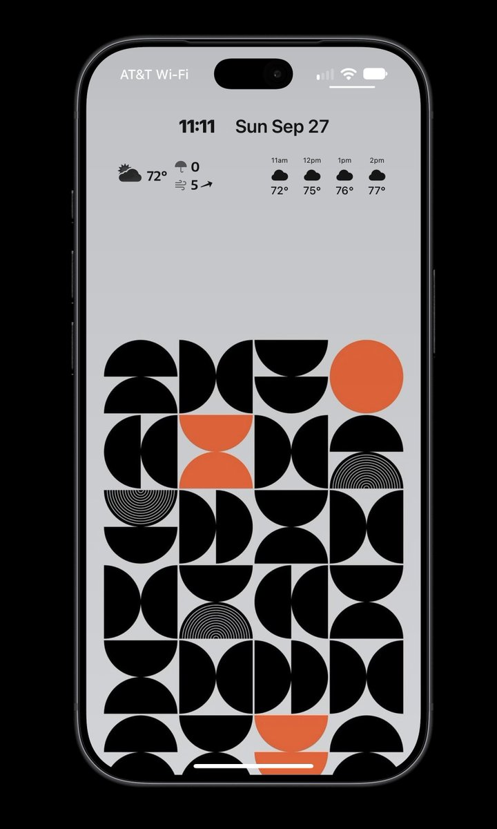 basicitizen's tweet photo. Black is the new Orange 

#iphone18pro
#apple 
#ios27 
#smpro
 #widgy 
#mdvinyl https://t.co/qrDPLdfvqR