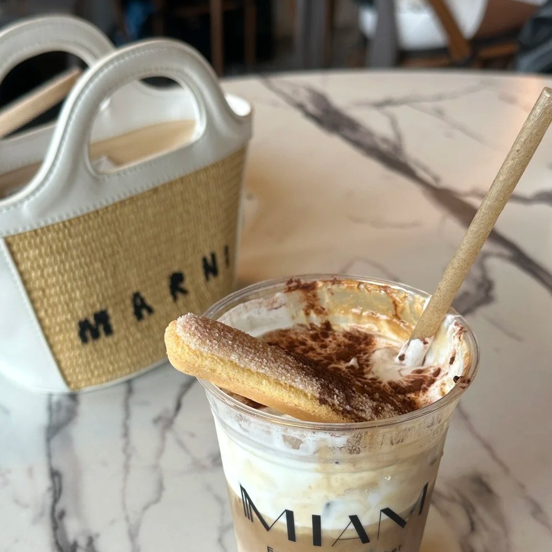CoralineFrecon's tweet photo. Today's happiness brought to you by tiramisuit never fails for afternoon tea! https://t.co/flV5DUKQsE