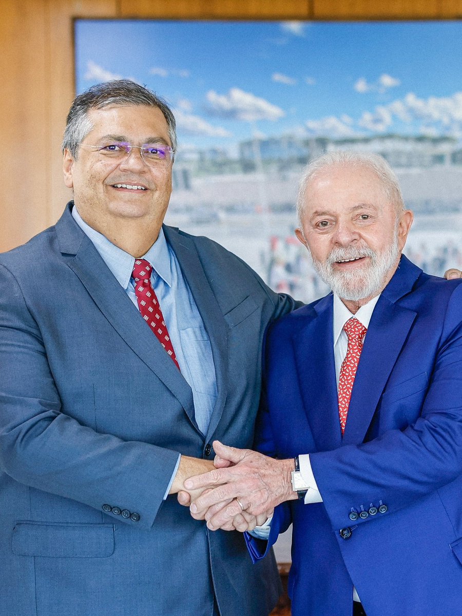 pesquisas_elige's tweet photo. 🚨URGENTE/CUIDADO COM O GOLPE, @LulaOficial: A empresa do Elon Musk vai controlar a divulgação dos votos de 785 ZONAS ELEITORAIS das microrregiões do interior norte do Pará (a área que mais apoia o @ptbrasil no estado), Sudoeste do Piauí (onde fica Guaribas, local no qual @LulaOficial obteve 94% dos votos, em 2022), norte do Maranhão (parte mais @LulaOficial do estado) e Amazonas (exceto Manaus, uma das capitais mais “patriotas” do país)!