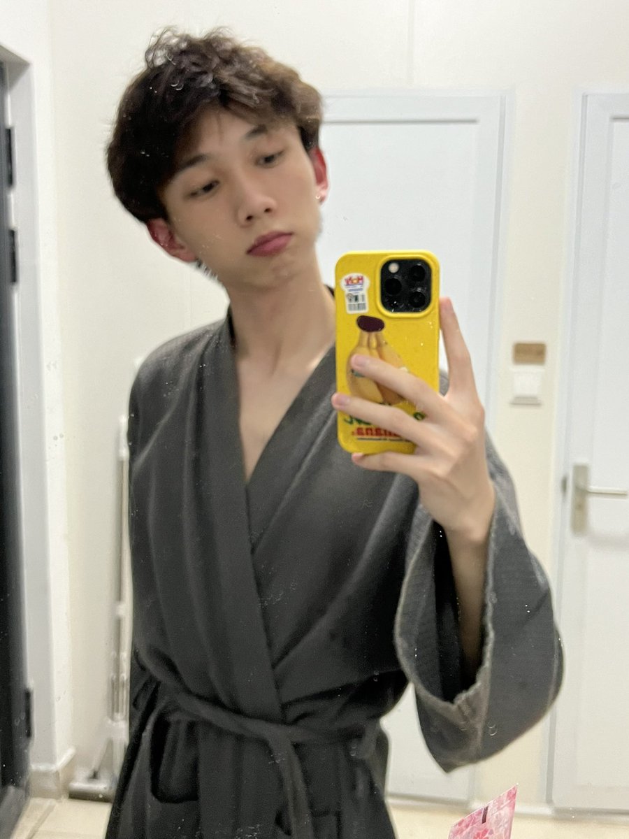 cyray_723's tweet photo. 震惊！一男子竟然开始重新发清朝老图！！ https://t.co/0ChYZgsgRu