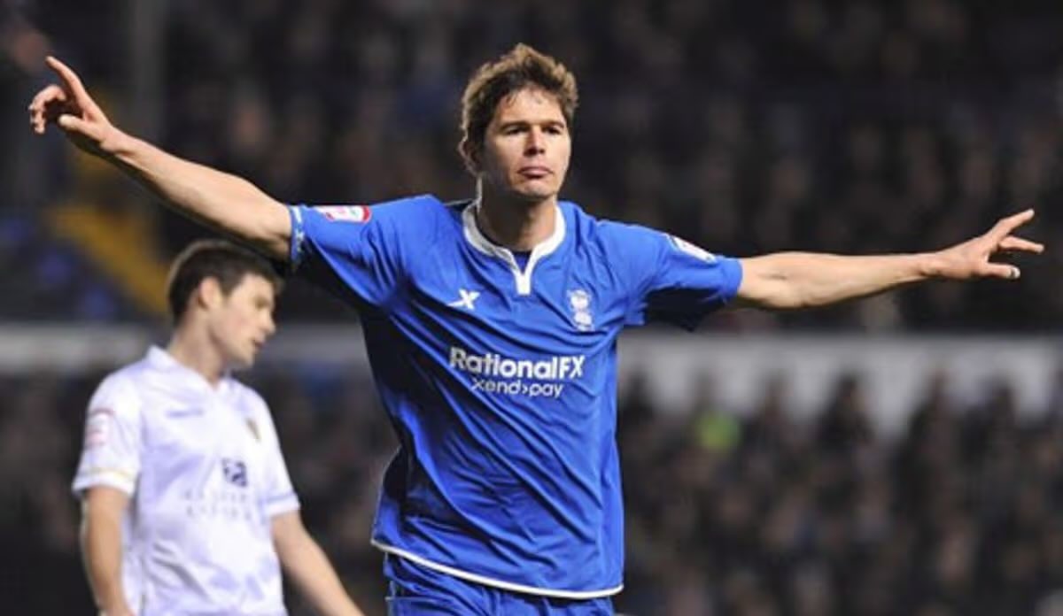 Carricksreds21's tweet photo. @usawhu2 Nikola Zigic https://t.co/gE8EWhsVJb