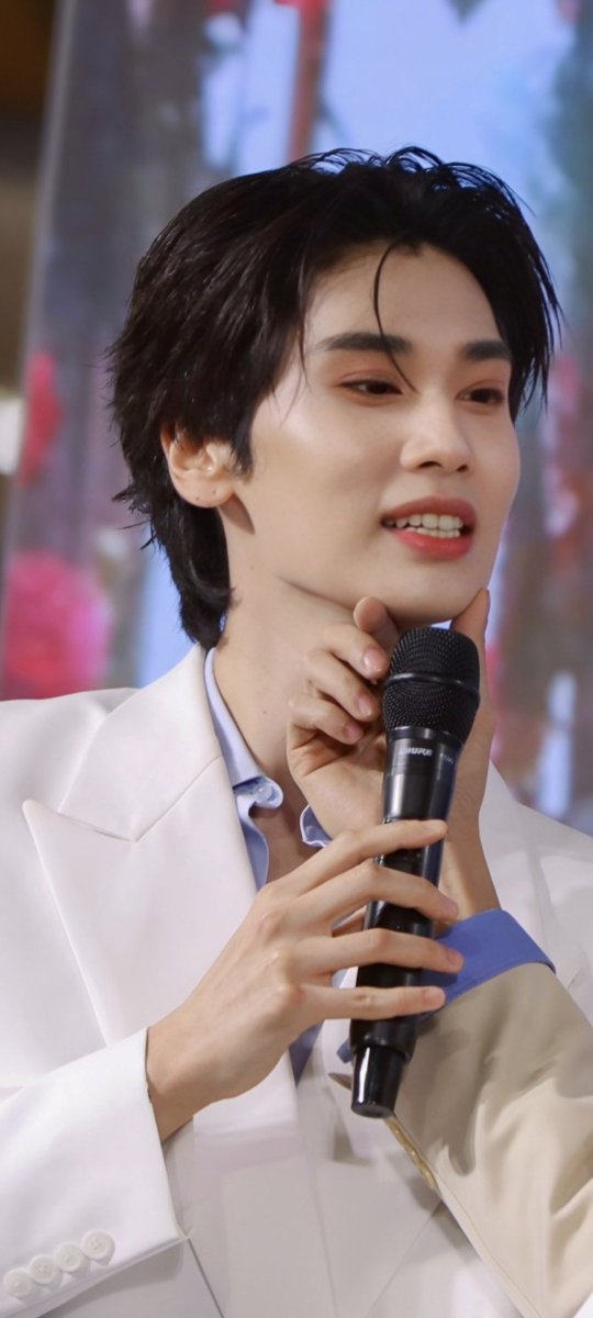 Chenlovesdunk's tweet photo. https://t.co/ADEfj6Q6Qk