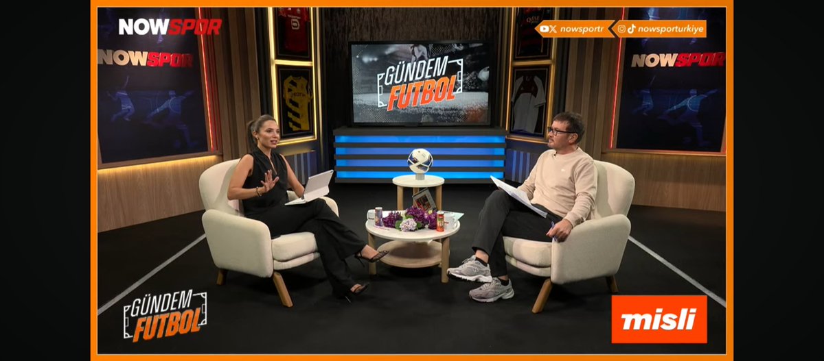 Melikemcelik's tweet photo. Gündem Futbol başladı. - Nowspor YouTube.-

@melikecelik__ https://t.co/u6qVW3yKjU