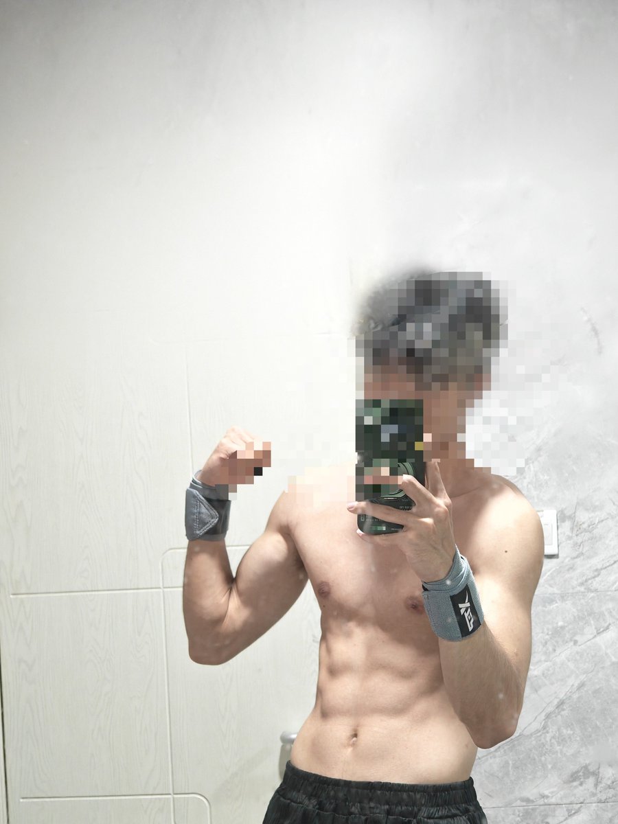 yyyyyy58942's tweet photo. 我只是想来这里发点色图然后勾引一个好壮熊对象而已。#喜壮熊 #喜熊 #猴 https://t.co/BgQLdbx0gX