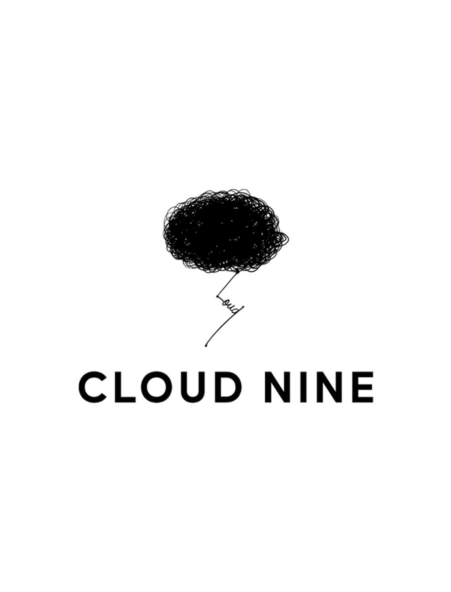 SomosKudasai's tweet photo. El presidente de Cloud Nine, Takuya Chigira, rompió el silencio tras el choque cultural en el reciente festival de K-pop y asumió públicamente la responsabilidad total por la controvertida participación de Ado en el evento.

Asimismo, confirmó que la agencia iniciará acciones legales contra cualquier publicación que cruce la línea hacia la difamación, respaldando a la cantante tras el descontento generado por las estrictas restricciones de anonimato y la logística del concierto.