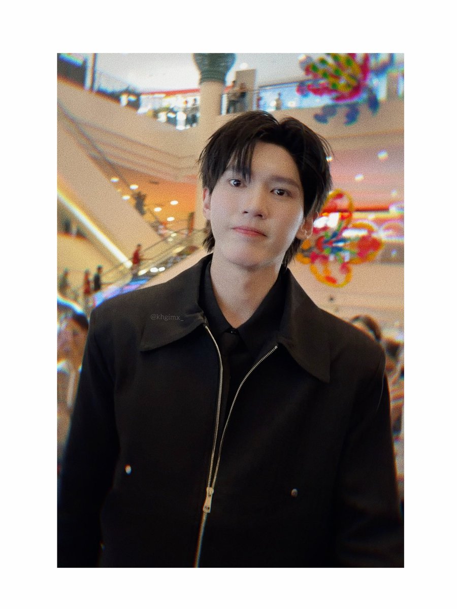 khgimx_'s tweet photo. อยากให้รู้ว่าข้าง ๆ ยังมีคุณพ่อ และข้างหลังยังมีพวกเราเสมอนะ 🤍 

#Aou_tnbknr https://t.co/o1NYnLfQk9