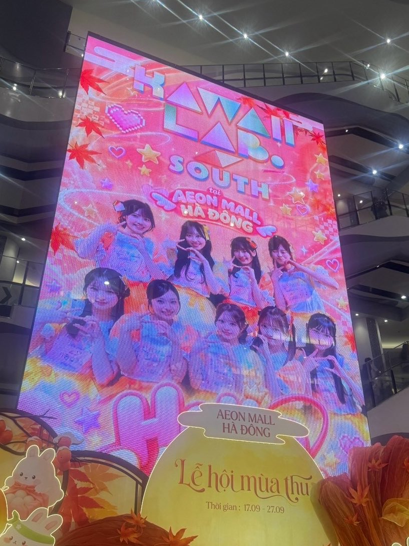 ayaka_KLS1202's tweet photo. ベトナムライブ2日目🇻🇳✨️
有り難う��座いました〜！！！♡

2日間通して現地の方はもちろん、ベトナムまで足を運んで下さったファンの皆様には

本当に感謝の気持ちでいっぱいです🥹♡

これからも色んな所に行けるように頑張ります ☺︎

Thực sự cảm ơn bạn rất nhiều.

#カワラボサウス #門倉彩花
