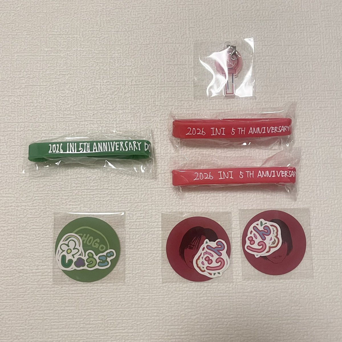 f6_en_'s tweet photo. INI CITY OF RIGHTS  カプセルトイ 交換

【譲】
田島：ラババン　ステッカー
松田：ラババン　ステッカー　ペンラチャーム

【求】
許　シュウ：顔アクキー　ペンラチャーム

郵送希望です📮
n:1可能です。

お気軽にお声掛けください。

 #INI交換 https://t.co/42I5odbudj