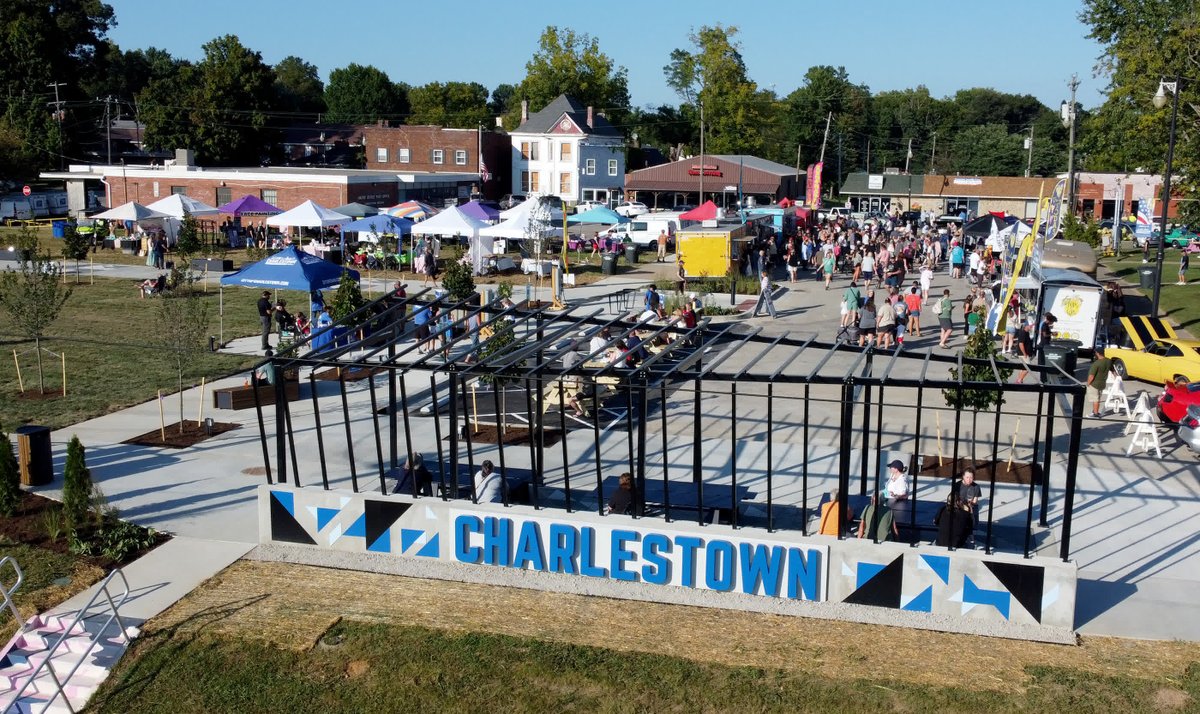 GoSoIN's tweet photo. 🌟 New in SoIN 🌟

📍The Commons is now open in Charlestown. 

Click the link to check out our "New in SoIN in 2026" blog. https://t.co/7KkOQwLWrR

#GoSoIN https://t.co/Kweb0rFRnz