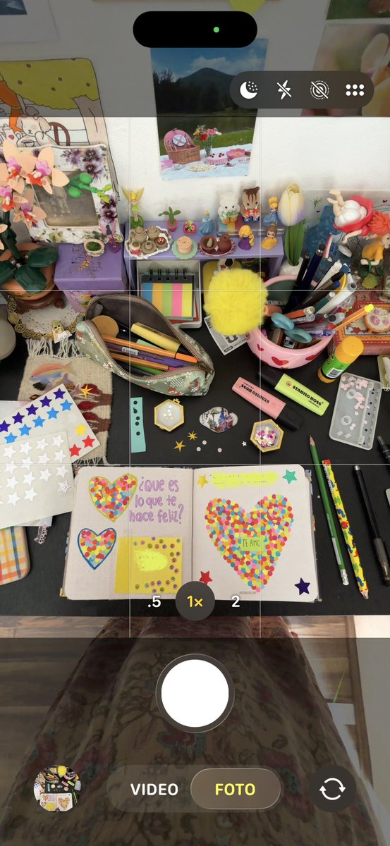 tedemangoo's tweet photo. una de mis actividades creativas favoritas, es hacerle cartitas a mi novio 🖍️📮💌 https://t.co/K5Q677hfiG