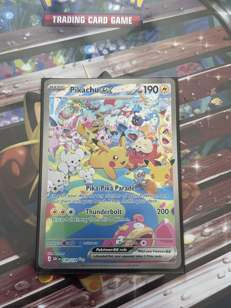Rhabby_V's tweet photo. Here are the hits from 20 packs. 

I love this set so much 😭 https://t.co/V5d2zs3K0w